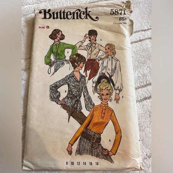 Vintage Butterick and McCall’s patterns - dresses and blouses - size 8 - Picture 4 of 9